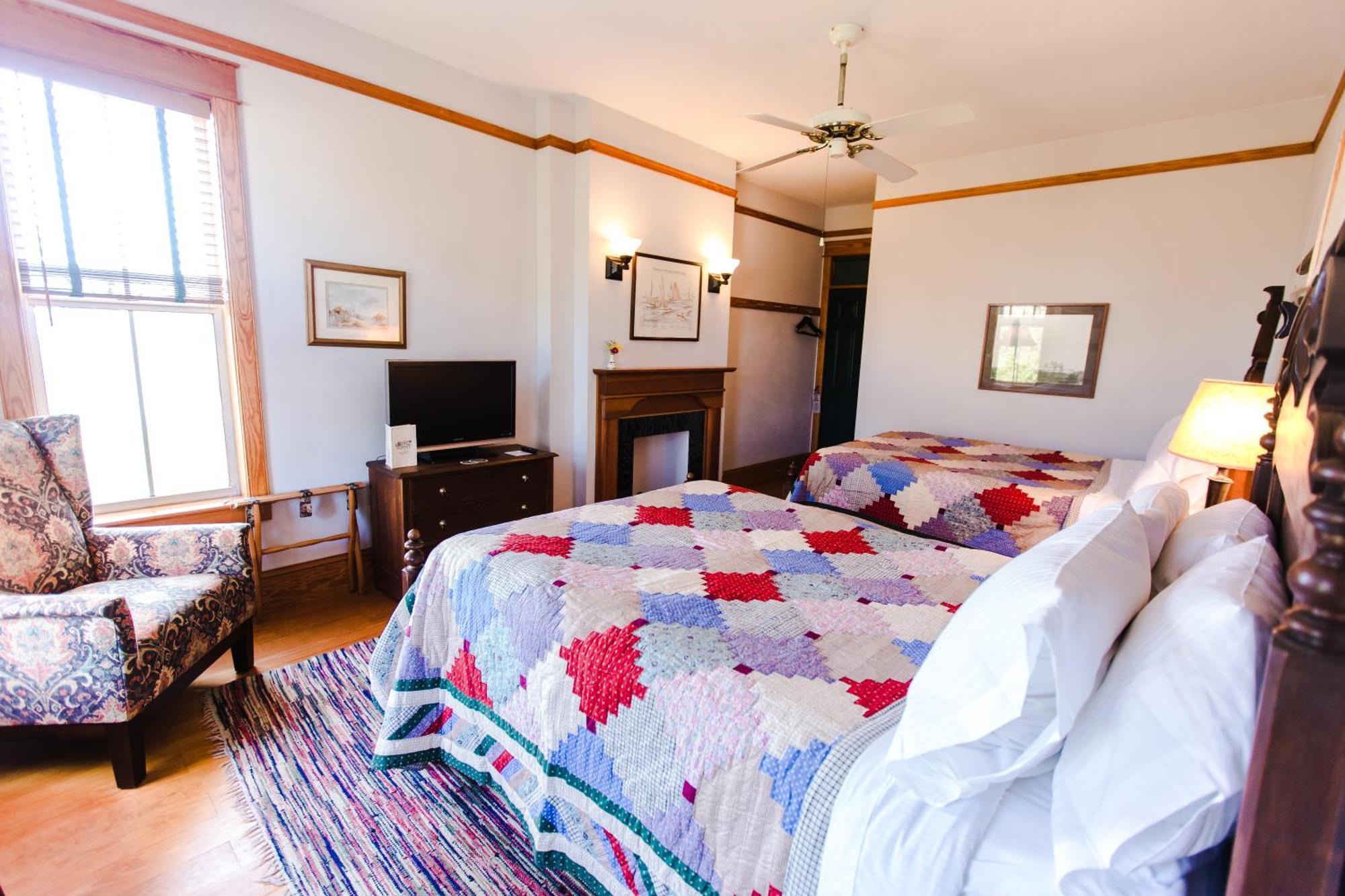 Roanoke Island Inn Мантео Номер фото