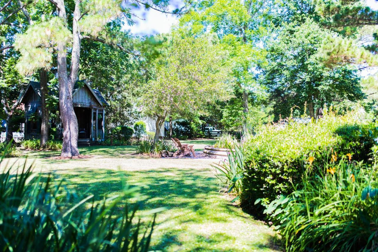 Roanoke Island Inn Мантео Экстерьер фото
