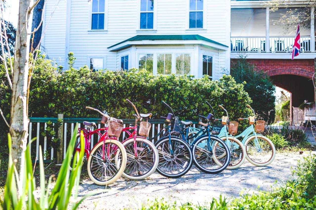 Roanoke Island Inn Мантео Экстерьер фото